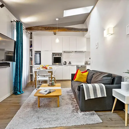Bnbnova - Eiffel Tower & Champ De Mars - 1br * Parigi
