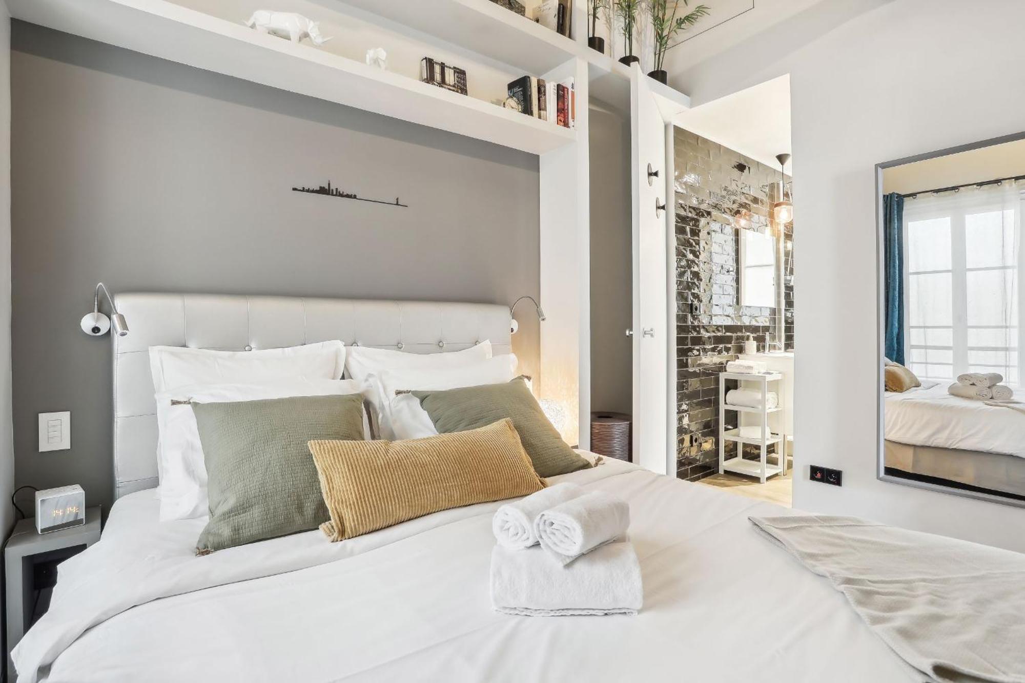 Bnbnova - Eiffel Tower & Champ De Mars - 1br Appartamento *